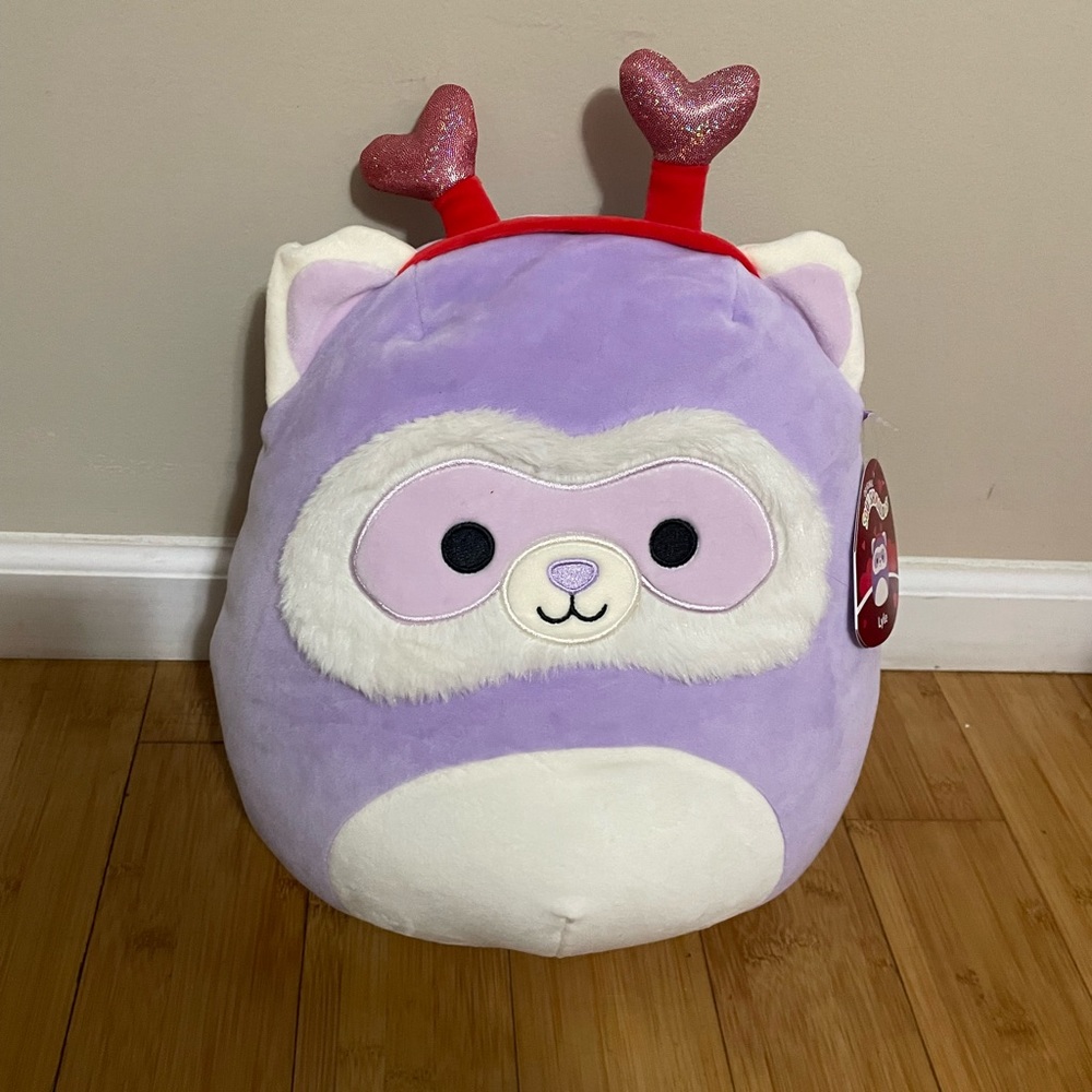 Lyle the Squishmallow